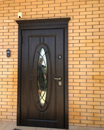Фотография Двери для дома №47