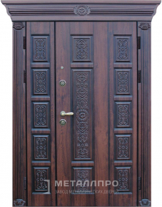 Дверь металлическая «Парадная дверь №335» с внешней стороны Массив дуба