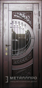 Дверь металлическая «Парадная дверь №399» с внешней стороны Массив дуба