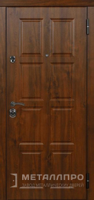 Фото внешней стороны двери «МеталлПро МДФ №334» с отделкой МДФ ПВХ