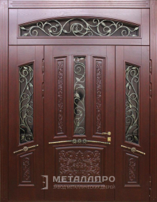 Дверь металлическая «Парадная дверь №328» с внешней стороны Массив дуба