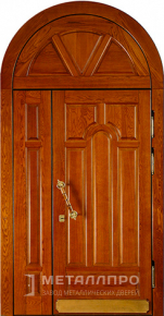 Дверь металлическая «Парадная дверь №10» с внешней стороны Массив дуба