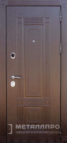 Дверь металлическая «МДФ №7» с внешней стороны МДФ Шпон