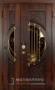 Дверь металлическая «Парадная дверь №329» с внешней стороны Массив дуба