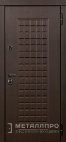 Фото внешней стороны двери «МеталлПро МДФ №329» с отделкой МДФ ПВХ