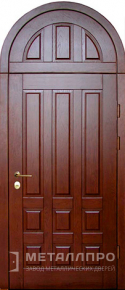 Дверь металлическая «Парадная дверь №124» с внешней стороны Массив дуба