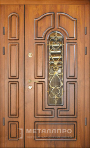 Дверь металлическая «Парадная дверь №88» с внешней стороны Массив дуба