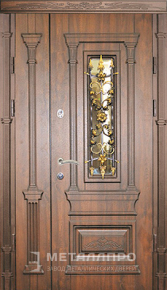 Дверь металлическая «Парадная дверь №84» с внешней стороны Массив дуба