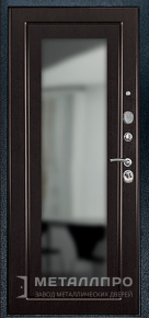 Дверь металлическая «С зеркалом №47» с внутренней стороны МДФ ПВХ