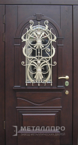 Дверь металлическая «Парадная дверь №52» с внешней стороны Массив дуба