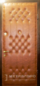 Дверь металлическая «Винилискожа №4» с внешней стороны Винилискожа