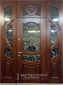 Дверь металлическая «Парадная дверь №41» с внешней стороны Массив дуба