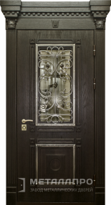 Дверь металлическая «Парадная дверь №390» с внешней стороны Массив дуба