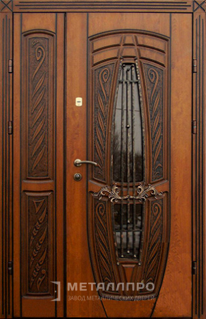 Фото внешней стороны двери «Парадная дверь №106» c отделкой Массив дуба