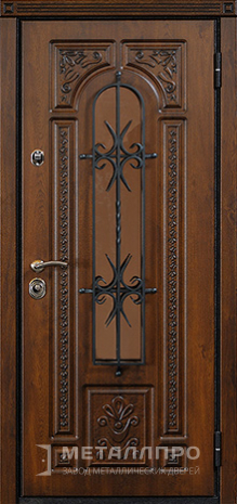 Фото внешней стороны двери «Дверь с ковкой №7» c отделкой МДФ ПВХ