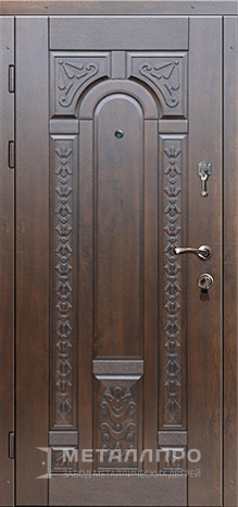 Фото внутренней стороны двери «Массив дуба №1» c отделкой Массив дуба