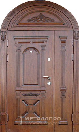 Фото внешней стороны двери «Парадная дверь №98» c отделкой Массив дуба