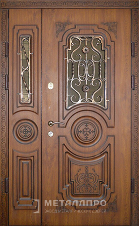 Фото внешней стороны двери «Парадная дверь №119» c отделкой Массив дуба