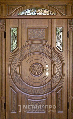 Фото внешней стороны двери «Парадная дверь №76» c отделкой Массив дуба