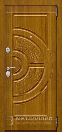 Фото внешней стороны двери «МДФ №5» c отделкой МДФ Шпон