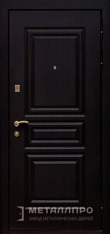 Фото внешней стороны двери «МДФ №400» c отделкой МДФ ПВХ