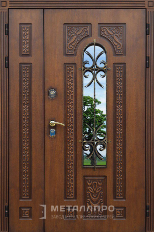 Фото внешней стороны двери «Парадная дверь №332» c отделкой Массив дуба
