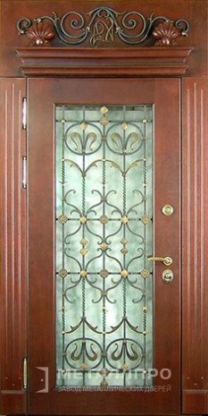 Фото внешней стороны двери «Парадная дверь №9» c отделкой Массив дуба