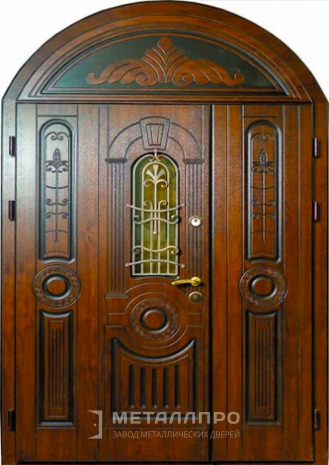 Фото внешней стороны двери «Парадная дверь №123» c отделкой Массив дуба