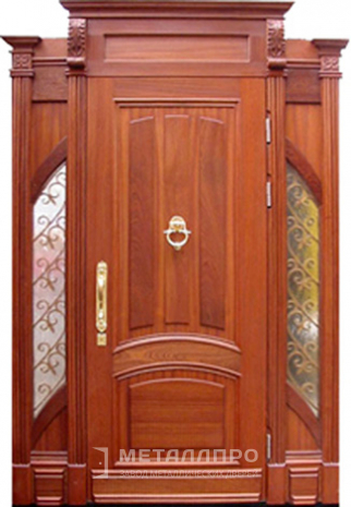 Фото внешней стороны двери «Парадная дверь №31» c отделкой Массив дуба