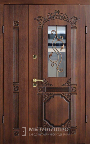 Фото внешней стороны двери «Парадная дверь №364» c отделкой Массив дуба