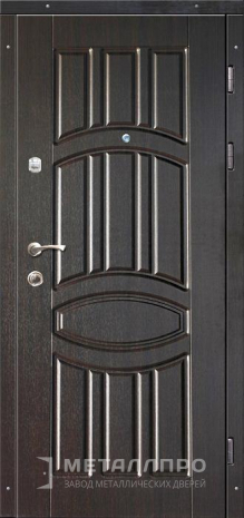 Фото внешней стороны двери «МДФ №166» c отделкой МДФ ПВХ