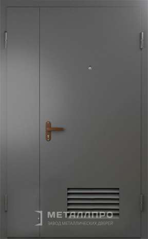 Фото внешней стороны двери «Техническая дверь №7» c отделкой Нитроэмаль